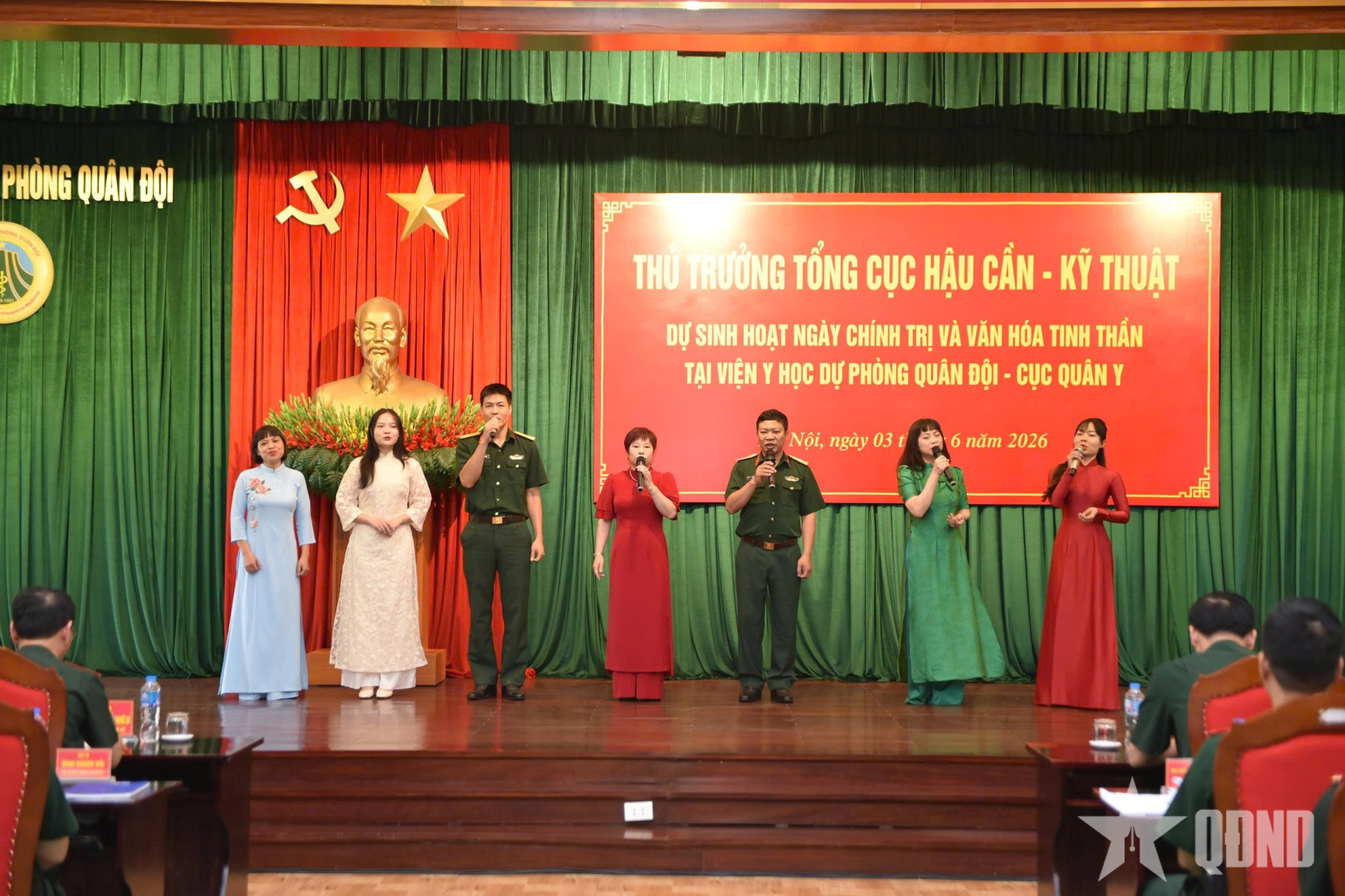 Viện Y học dự phòng Quân đội tổ chức Ngày chính trị và văn hóa tinh thần